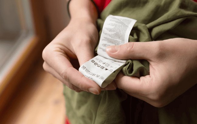 Догляд за одягом: як продовжити термін служби улюблених речей — поради з прання, сушіння, ремонту та зберігання Догляд за одягом: як продовжити термін служби улюблених речей — поради з прання, сушіння, ремонту та зберігання